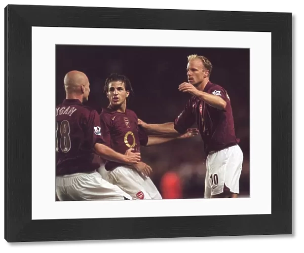 Cygan and Bergkamp: Unforgettable Moment as Arsenal Crushes Fulham 4-1