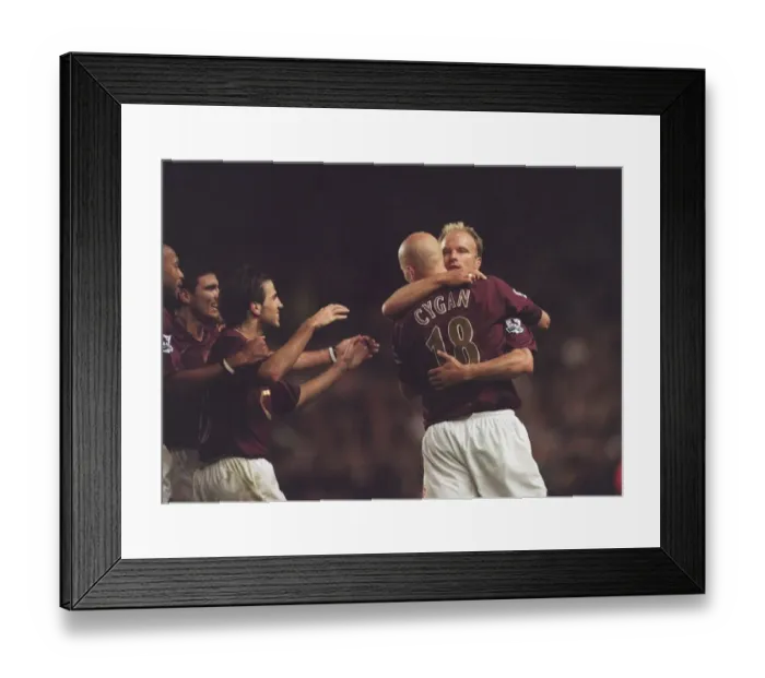 Framed Print : Pascal Cygan celebrates scoring his and Arsenals 1st goal with Dennis Bergkamp Framed Print : Pascal Cygan celebrates scoring his and Arsenals 1st goal with Dennis Bergkamp