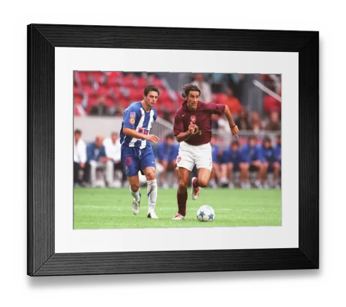 Framed Print : Pires and Postiga in Action: Arsenal's Victory over Porto at the Amsterdam Tournament, 2005 Framed Print : Pires and Postiga in Action: Arsenal's Victory over Porto at the Amsterdam Tournament, 2005