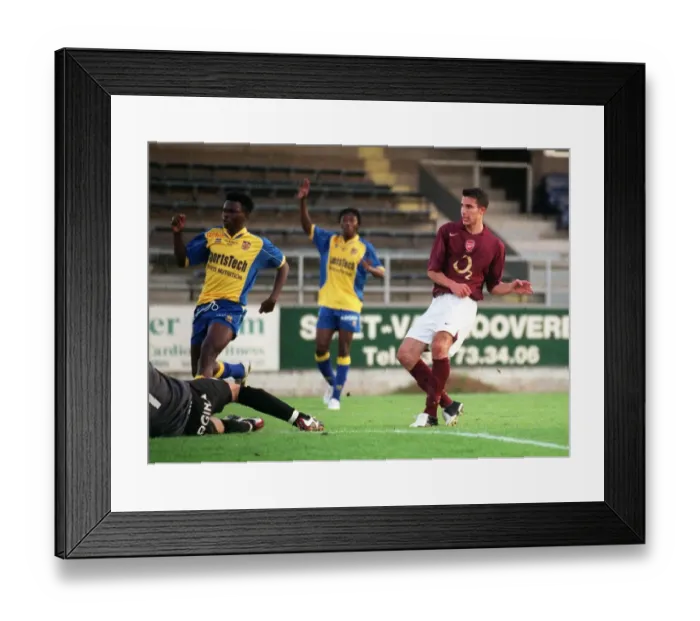 Framed Print : Robin van Persie scores his 1st goal. Beveren 3: 3 Arsenal. Pres Season Friendly Framed Print : Robin van Persie scores his 1st goal. Beveren 3: 3 Arsenal. Pres Season Friendly