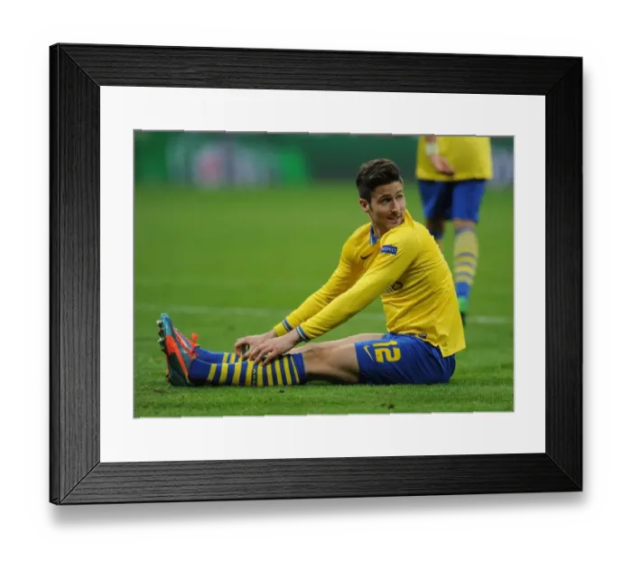 Framed Print : Olivier Giroud Faces Bayern Munchen in Champions League Showdown