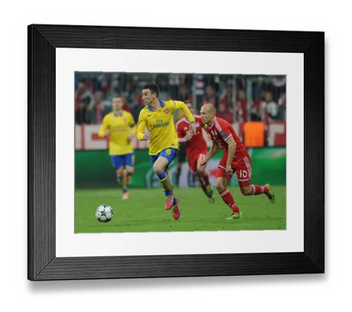 Framed Print : Koscielny vs. Robben: Battle in Munich - Arsenal vs. Bayern Munich, UEFA Champions League 2014