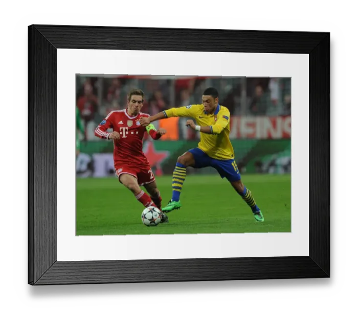 Framed Print : Oxlade-Chamberlain vs. Lahm: The Battle at the Allianz Arena - Arsenal vs. Bayern Munich, UEFA Champions League 2014 Framed Print : Oxlade-Chamberlain vs. Lahm: The Battle at the Allianz Arena - Arsenal vs. Bayern Munich, UEFA Champions League 2014