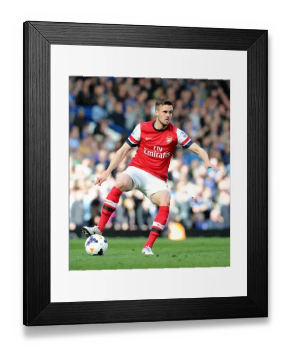 Framed Print : Carl Jenkinson in Action: Chelsea vs Arsenal, Premier League 2013-14