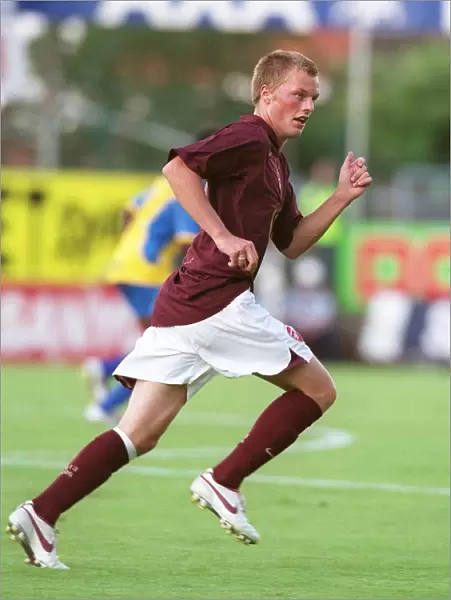 Sebastian Larsson in Action: Arsenal vs. Beveren, Pre-Season Friendly, 2005