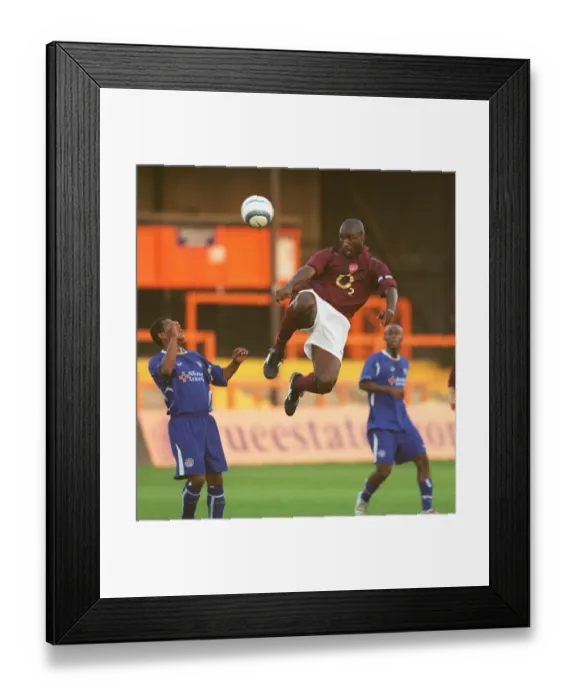 Framed Print : Arsenal's Sol Campbell Shines in Resounding 5-2 Victory Over Leicester City Reserves, 2005 FA Premier Reserve League South, Underhill, Barnet