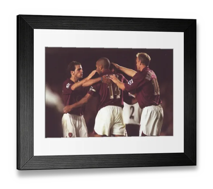 Framed Print : Thierry Henry celebrates scoring Arsenals 2nd goal with Cesc Fabregas Framed Print : Thierry Henry celebrates scoring Arsenals 2nd goal with Cesc Fabregas