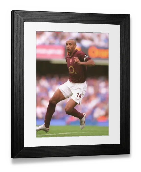 Framed Print : Thierry Henry's Glory: Arsenal's FA Premier League Victory at Stamford Bridge (2005)