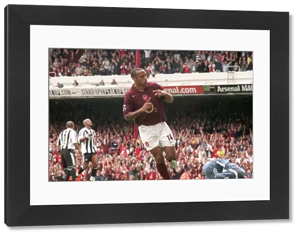 Thierry Henry's Epic Penalty: Arsenal's Unforgettable 2-0 Victory Over Newcastle United, FA Premier League, 2005
