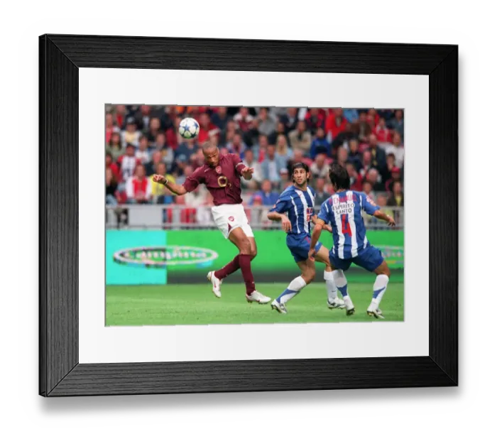 Framed Print : Thierry Henry (Arsenal) Sonkaya (Porto). Arsenal 2: 1 Porto Framed Print : Thierry Henry (Arsenal) Sonkaya (Porto). Arsenal 2: 1 Porto