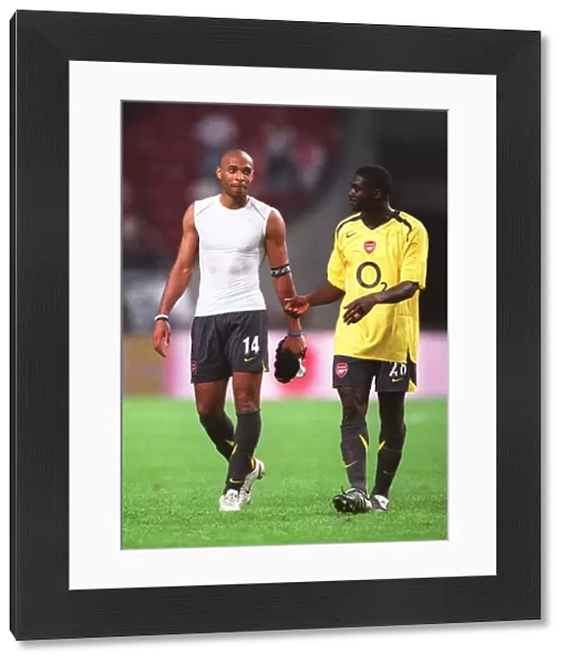 Thierry Henry and Kolo Toure (Arsenal). Ajax 0: 1 Arsenal