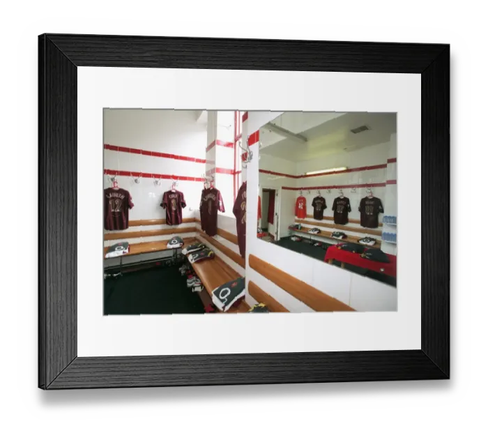 Framed Print : A Tribute to Arsenal Football Club's Iconic Home: Highbury Stadium