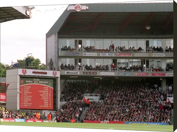 The Jumbo Tron and the Clock End. Arsenal 2: 0 Newcastle United