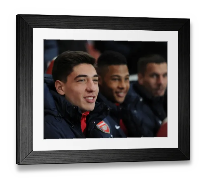 Framed Print : Hector Bellerin: Arsenal's Ready Defender Against Swansea City (Arsenal v Swansea City 2013-14) Framed Print : Hector Bellerin: Arsenal's Ready Defender Against Swansea City (Arsenal v Swansea City 2013-14)
