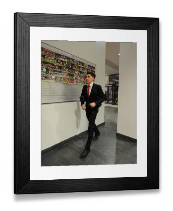 Framed Print : Hector Bellerin (Arsenal) before the match. Arsenal 2: 2 Swansea City. Barclays Premier League Framed Print : Hector Bellerin (Arsenal) before the match. Arsenal 2: 2 Swansea City. Barclays Premier League