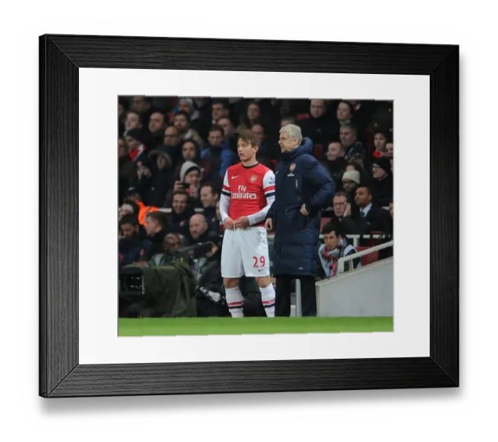 Framed Print : Arsene Wenger and Kim Kallstrom: Arsenal's Midfield Duo in Action against Swansea City (2013-14)
