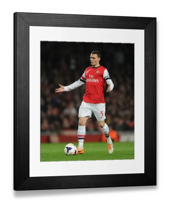 Framed Print : Thomas Vermaelen: Arsenal's Focused Defender in Action Against Swansea City (2013-14)