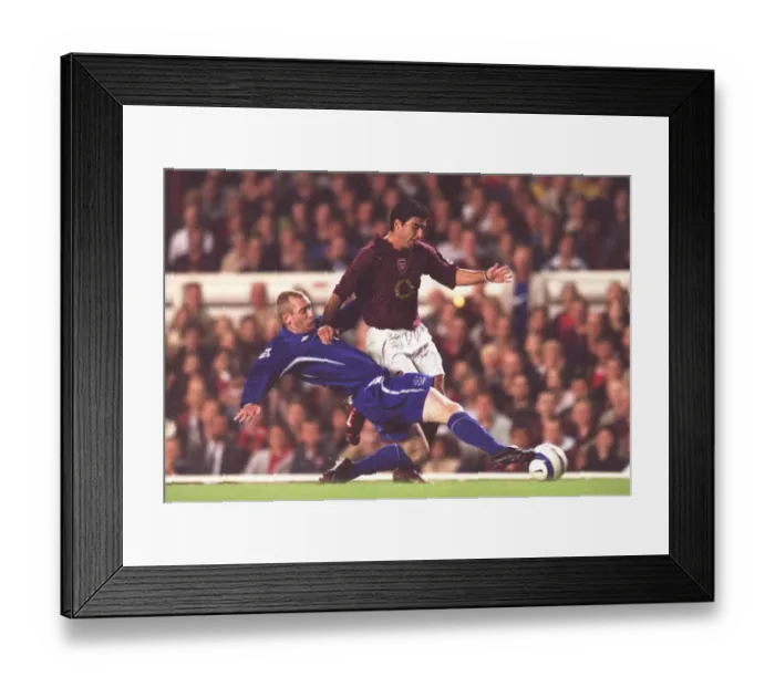 Framed Print : Arsenal Triumph Over Everton: Jose Reyes Scores Twice in FA Premier League Clash, 2005-06 Season