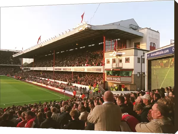 The East Stand from the South Stand. Arsenal 7: 0 Everton. Barclays Premiership