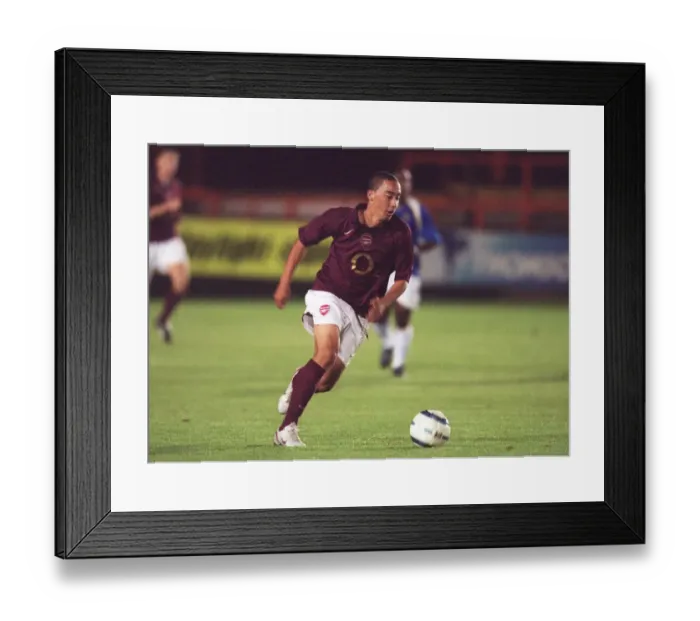 Framed Print : Ryan Smith (Arsenal). Arsenal Reserves 5: 3 Portsmouth Reserves