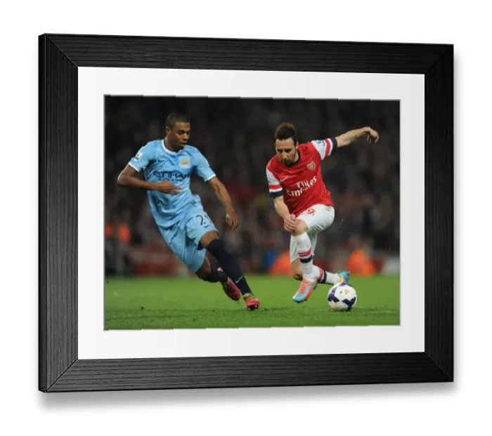 Framed Print : Santi Cazorla Outmaneuvers Fernandinho: Arsenal vs Manchester City, Premier League 2013 / 14 Framed Print : Santi Cazorla Outmaneuvers Fernandinho: Arsenal vs Manchester City, Premier League 2013 / 14
