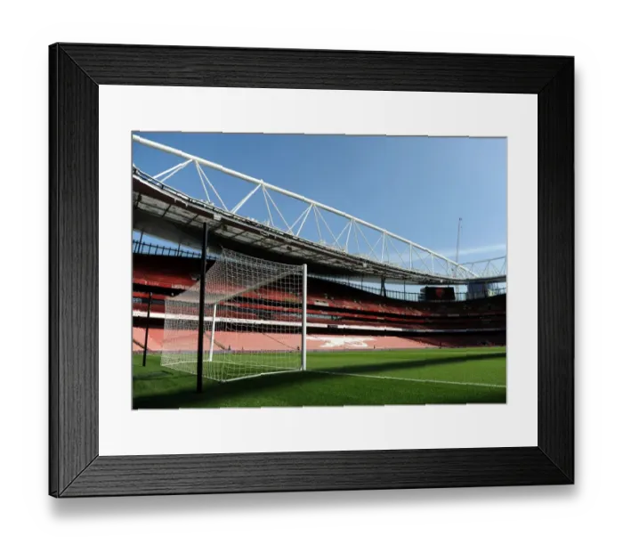 Framed Print : Arsenal vs Manchester City Showdown: Premier League Battle at Emirates Stadium, 2013 / 14