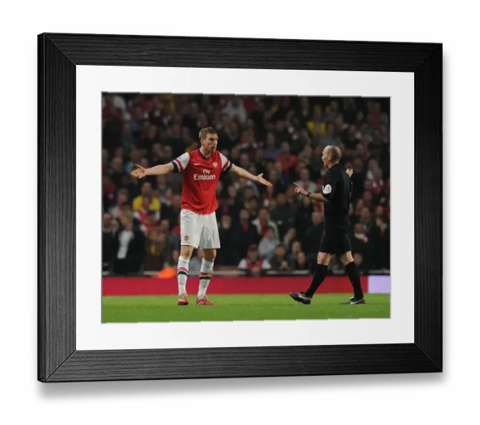 Framed Print : Arsenal vs Manchester City: Per Mertesacker and Referee Mike Dean in Intense Action (Premier League 2013 / 14) Framed Print : Arsenal vs Manchester City: Per Mertesacker and Referee Mike Dean in Intense Action (Premier League 2013 / 14)