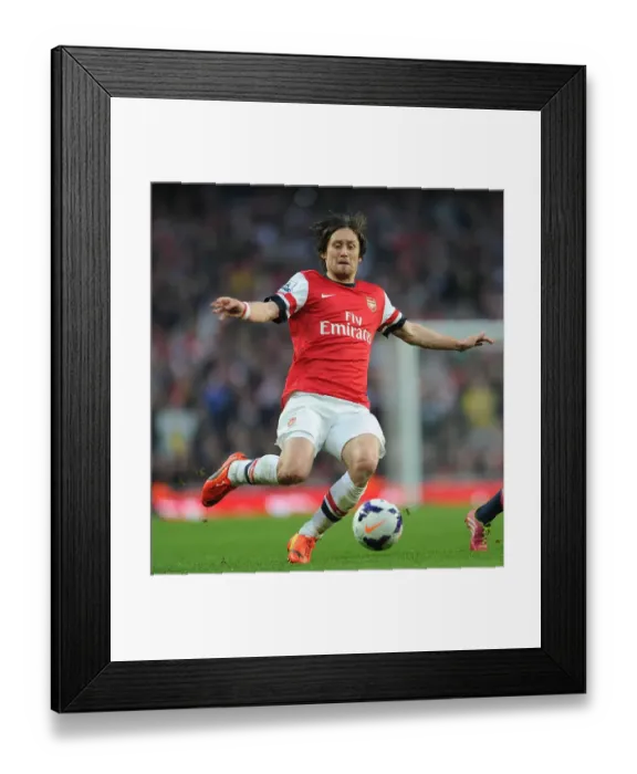 Framed Print : Tomas Rosicky in Action: Arsenal vs Manchester City, Premier League 2013 / 14