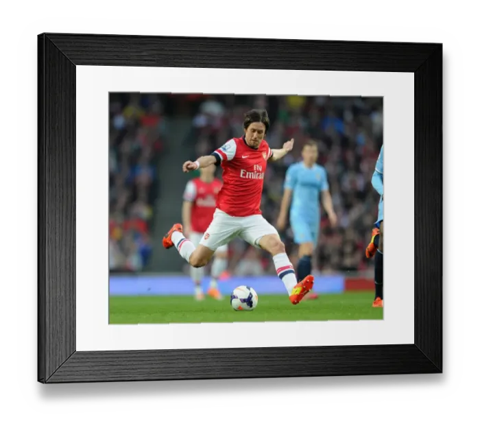 Framed Print : Tomas Rosicky in Action: Arsenal vs Manchester City, Premier League 2013-2014