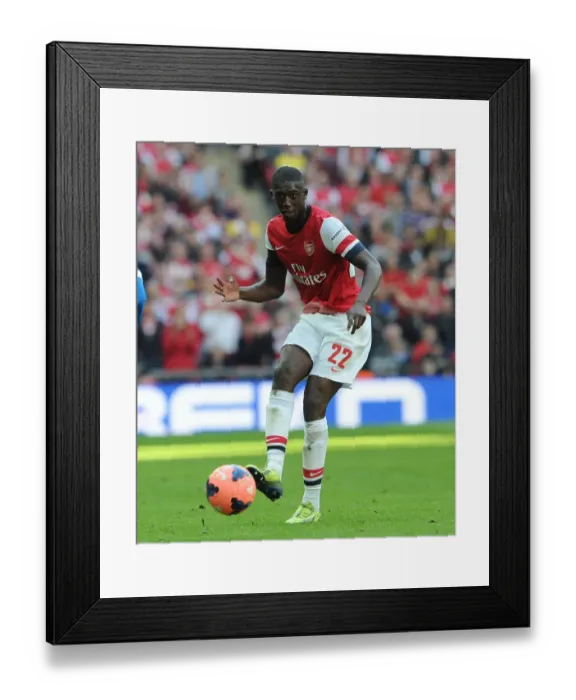 Framed Print : Yaya Sanogo in Action: Arsenal's FA Cup Semi-Final Battle against Wigan Athletic, 2014