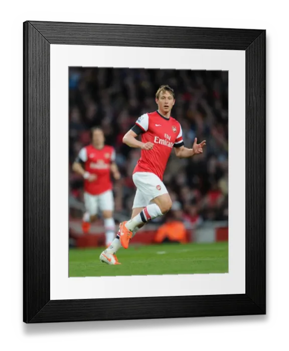 Framed Print : Kim Kallstrom in Action: Arsenal vs. West Ham United, Premier League 2013 / 14 Framed Print : Kim Kallstrom in Action: Arsenal vs. West Ham United, Premier League 2013 / 14
