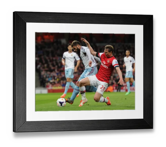 Framed Print : Kim Kallstrom (Arsenal) tackles Antonio Nocerino (West Ham). Arsenal 3: 1 West Ham United Framed Print : Kim Kallstrom (Arsenal) tackles Antonio Nocerino (West Ham). Arsenal 3: 1 West Ham United