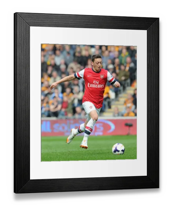 Framed Print : Lukas Podolski in Action: Hull City vs Arsenal, Premier League 2013-2014