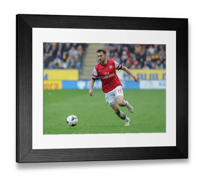 Framed Print : Aaron Ramsey in Action: Arsenal vs Hull City, Premier League 2013-2014