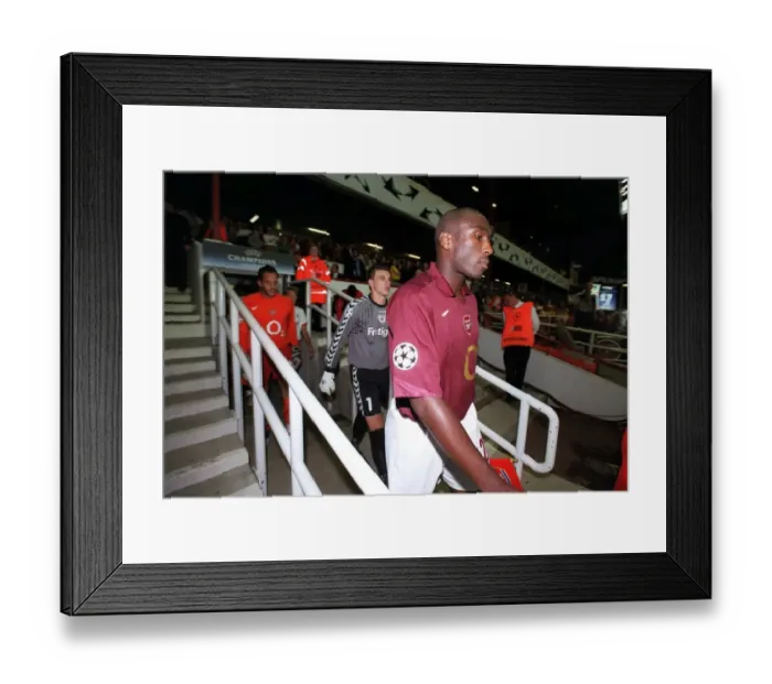 Framed Print : Arsenal FC vs FC Thun: 2005-06 Season Match