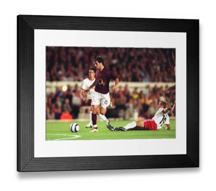 Framed Print : Arsenal FC vs FC Thun: 2005-06 Season Match