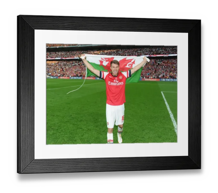 Framed Print : Arsenal's Aaron Ramsey Celebrates FA Cup Victory at Wembley Stadium (2014)