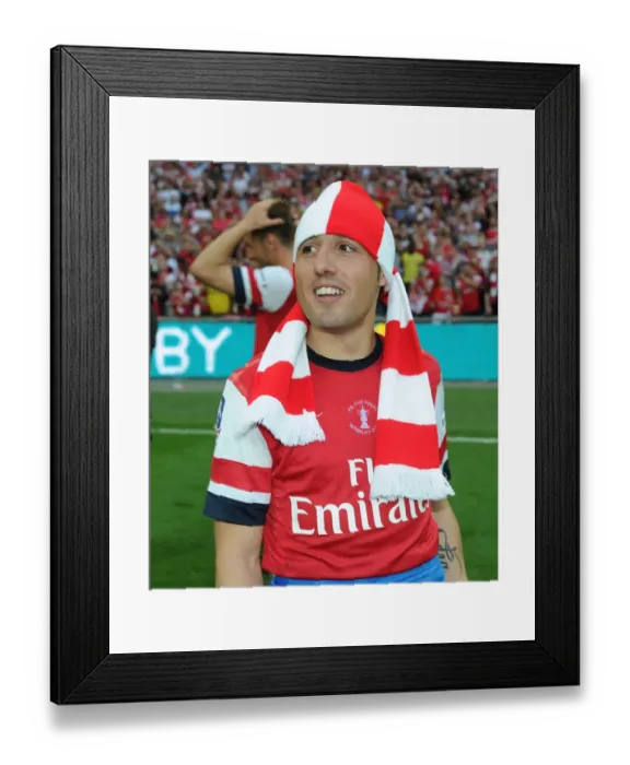 Framed Print : Santi Cazorla's FA Cup Triumph: Arsenal's Victory Celebration at Wembley Stadium