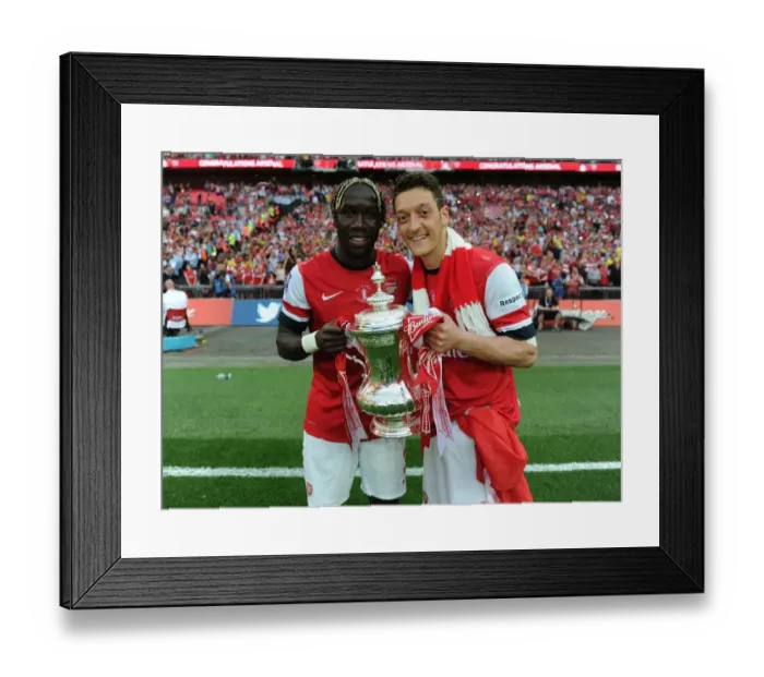 Framed Print : Arsenal's Triumph: FA Cup Victory Celebration vs. Hull City (2014) Framed Print : Arsenal's Triumph: FA Cup Victory Celebration vs. Hull City (2014)