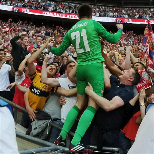 Arsenal FC: Celebrating FA Cup Victory with Lukasz Fabianski