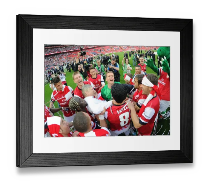 Framed Print : Arsenal's FA Cup Triumph: Arsene Wenger and the Jubilant Squad Celebrate