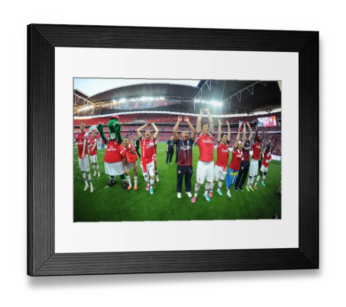 Framed Print : Arsenal FC's Triumphant FA Cup Victory over Hull City (2014)