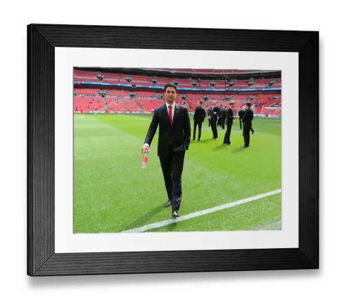 Framed Print : Arsenal's Mikel Arteta Prepares for FA Cup Final Showdown against Hull City