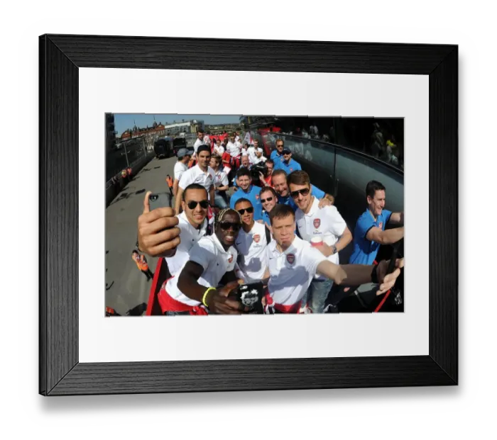 Framed Print : Arsenal FA Cup Victory: Theo Walcott, Bacary Sagna, Kieran Gibbs, Wojciech Szczesny, and Aaron Ramsey Celebrate with the Trophy