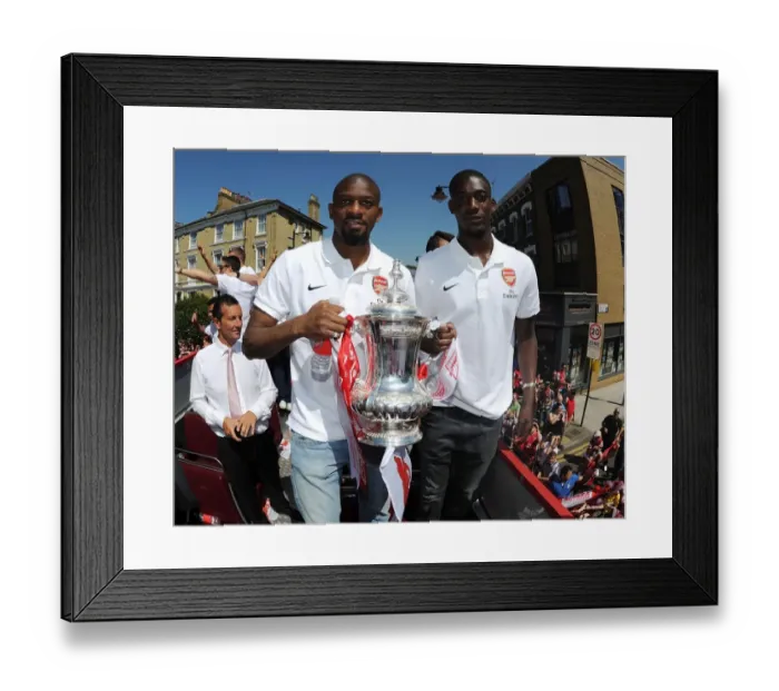 Framed Print : Arsenal FC: Celebrating FA Cup Victory with Diaby and Sanogo