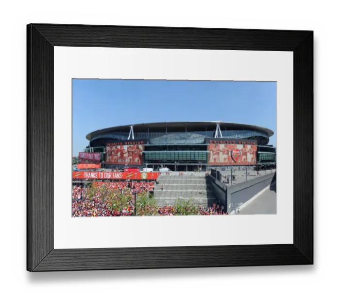Framed Print : Emirates Stadium. Arsenal Trophy Parade. Islington, 18 / 5 / 14. Credit : Arsenal Football Framed Print : Emirates Stadium. Arsenal Trophy Parade. Islington, 18 / 5 / 14. Credit : Arsenal Football