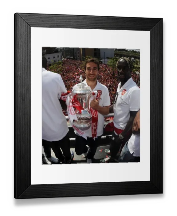 Framed Print : Arsenal FC: Champions - Flamini and Sagna Celebrate FA Cup Victory