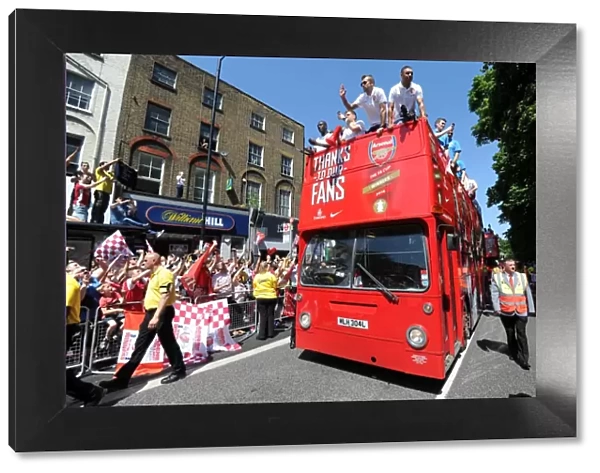 Arsenal Trophy Parade. Islington, 18  /  5  /  14. Credit : Arsenal Football Club  /  David Price