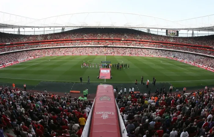 Framed Print : 0-0 Showdown: Arsenal vs Manchester City (April 24, 2010) - Emirates Stadium Framed Print : 0-0 Showdown: Arsenal vs Manchester City (April 24, 2010) - Emirates Stadium