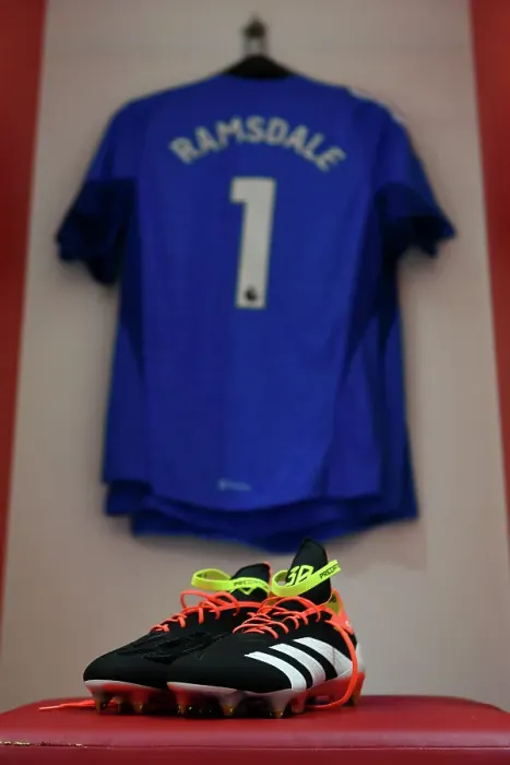 Framed Print : Aaron Ramsdale's Focus: A Peek into His Arsenal Dressing Room Boots (2023-24)